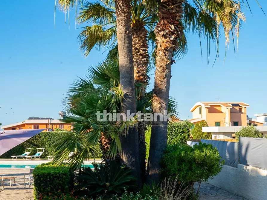 Immagine 18 di Villa in vendita  in Via Tringali a Augusta