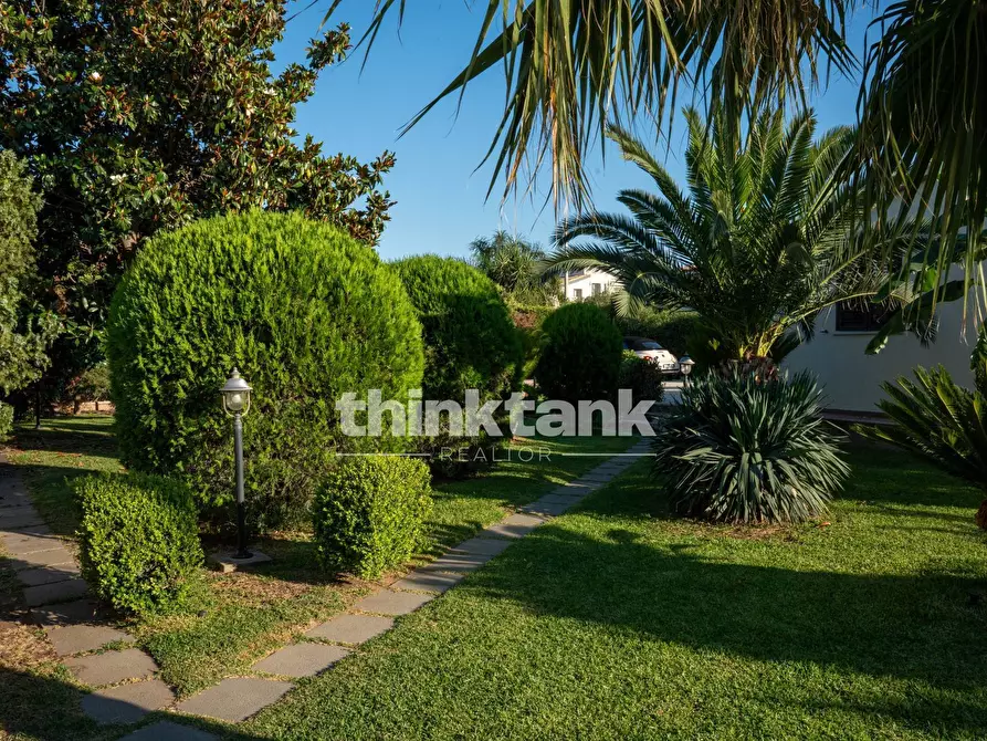 Immagine 31 di Villa in vendita  in Via Tringali a Augusta