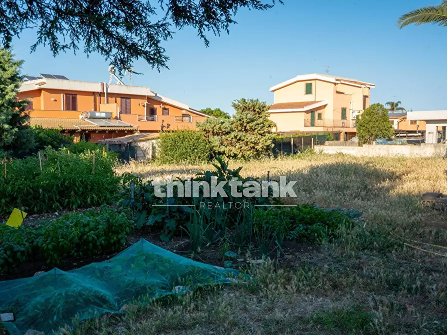 Immagine 41 di Villa in vendita  in Via Tringali a Augusta