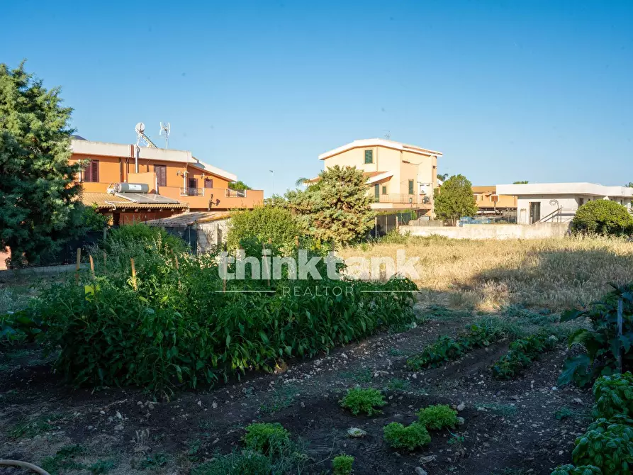 Immagine 43 di Villa in vendita  in Via Tringali a Augusta
