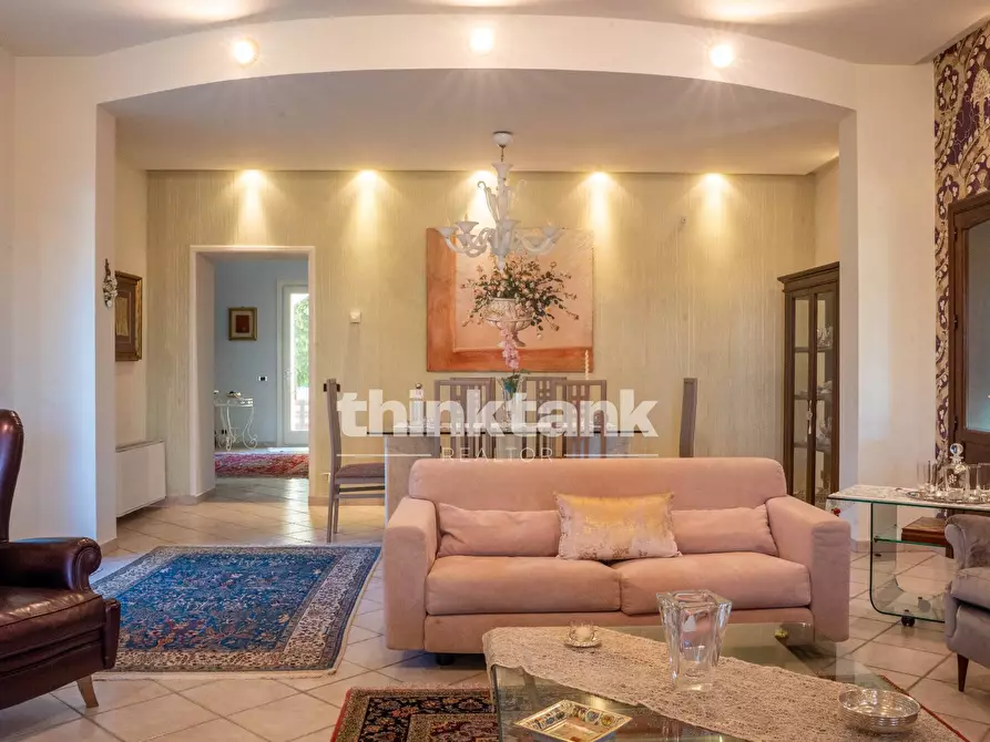 Immagine 48 di Villa in vendita  in Via Tringali a Augusta