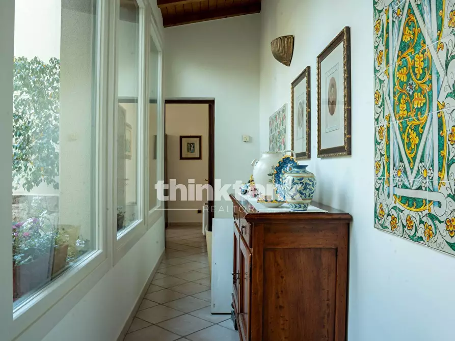 Immagine 55 di Villa in vendita  in Via Tringali a Augusta