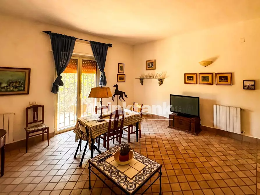 Immagine 6 di Villa in vendita  in Via Lentini a Siracusa