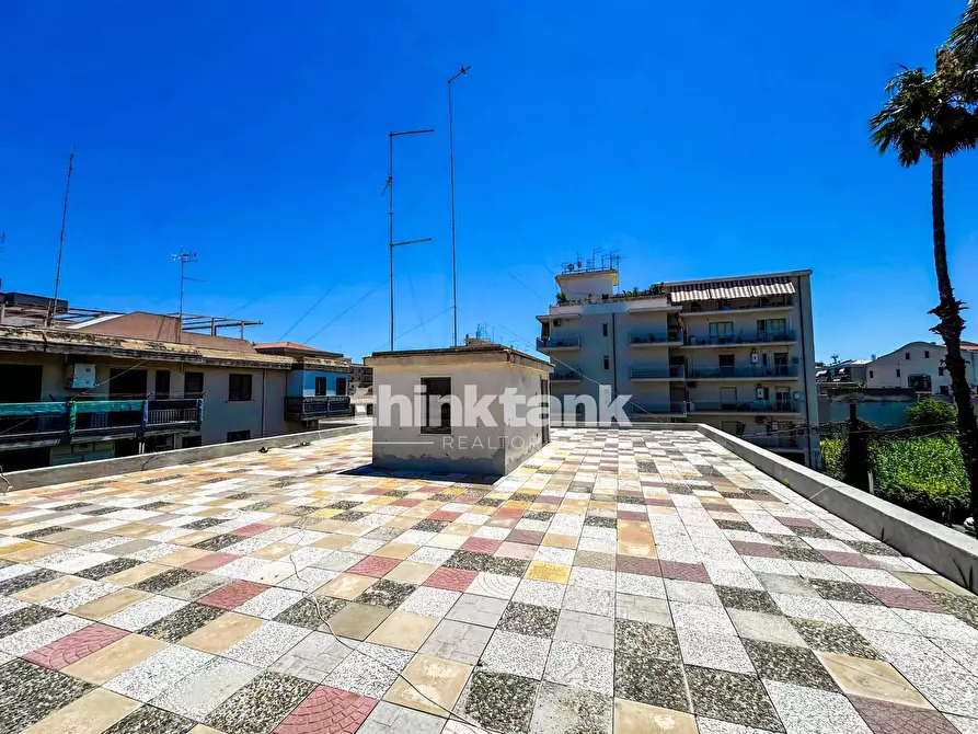 Immagine 37 di Villa in vendita  in Via Lentini a Siracusa