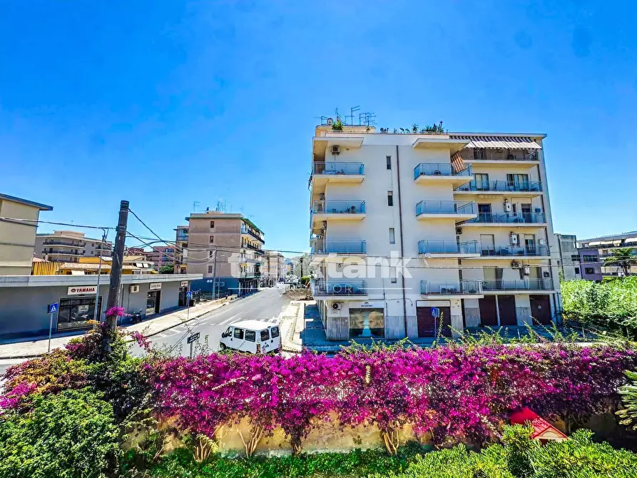 Immagine 5 di Villa in vendita  in Via Lentini a Siracusa