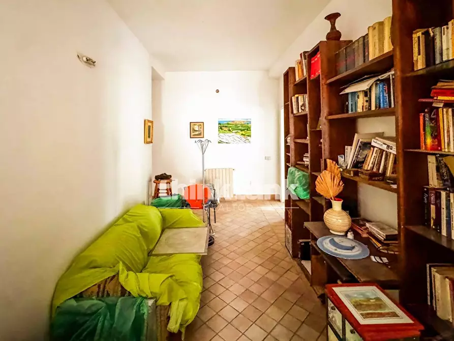 Immagine 26 di Villa in vendita  in Via Lentini a Siracusa