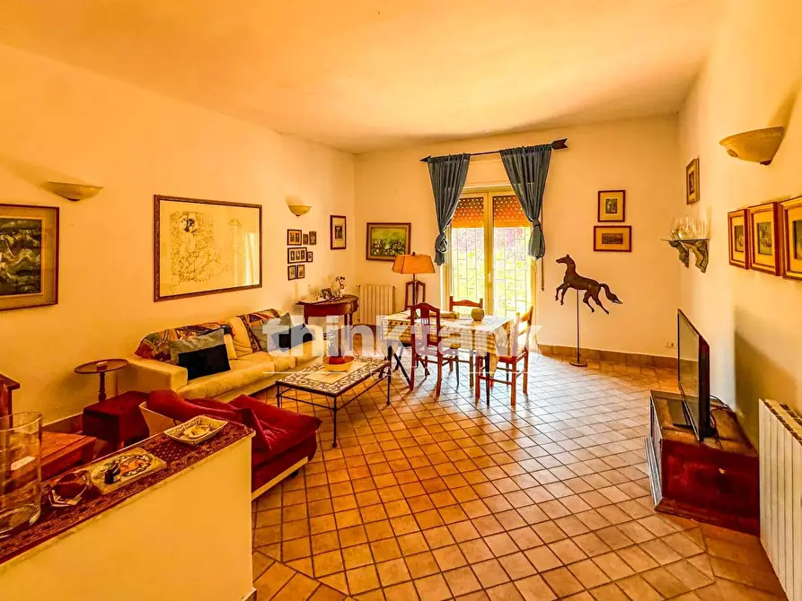 Immagine 8 di Villa in vendita  in Via Lentini a Siracusa