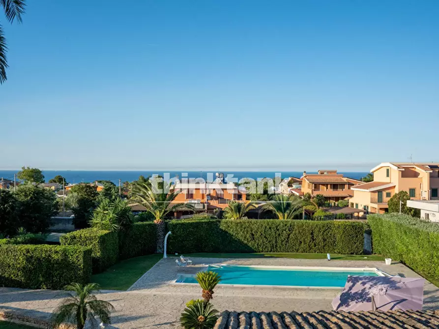 Immagine 1 di Villa in vendita  in Via Tringali a Augusta