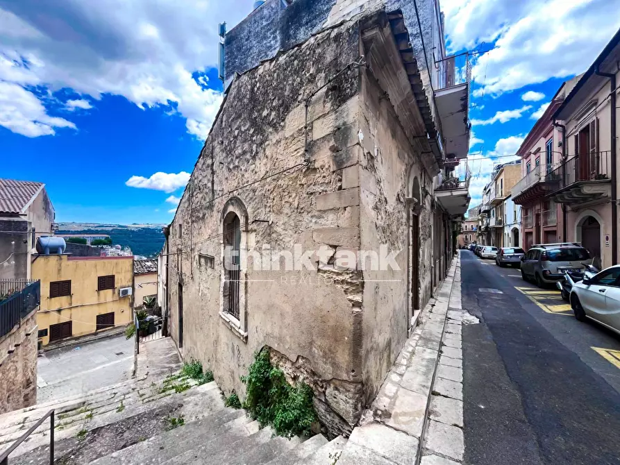 Immagine 1 di Appartamento in vendita  in Via Pezza 26 a Ragusa
