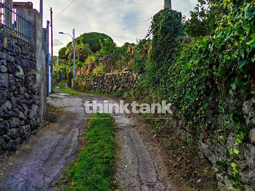 Immagine 35 di Villa in vendita  in Strada 9 Praiola SNC a Riposto
