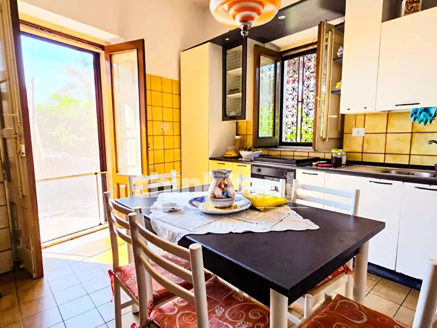 Immagine 10 di Villa in vendita  in Strada 9 Praiola SNC a Riposto