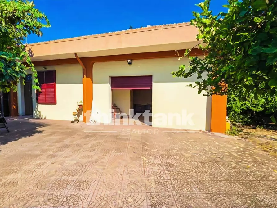 Immagine 25 di Villa in vendita  in Strada 9 Praiola SNC a Riposto