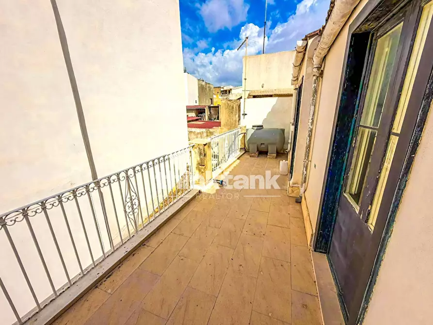 Immagine 12 di Appartamento in vendita  in Via Procida a Avola