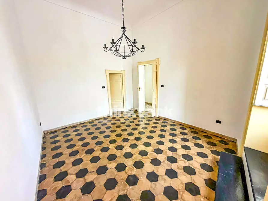 Immagine 11 di Appartamento in vendita  in Via Procida a Avola
