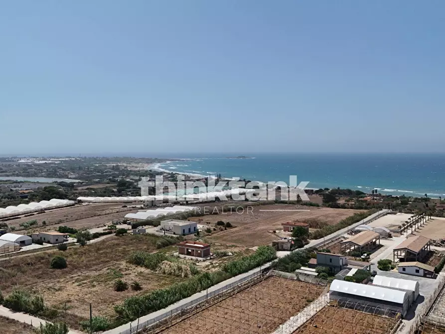Immagine 14 di Villa in vendita  in Puntorio a Pachino
