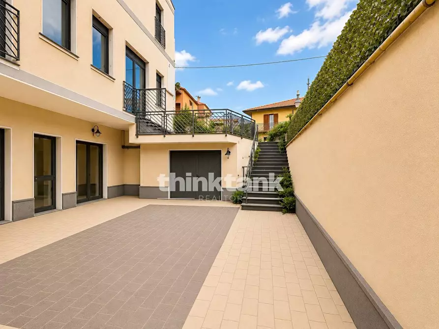 Immagine 12 di Albergo/B&B/Residence in vendita  in Via Etnea a Gravina Di Catania