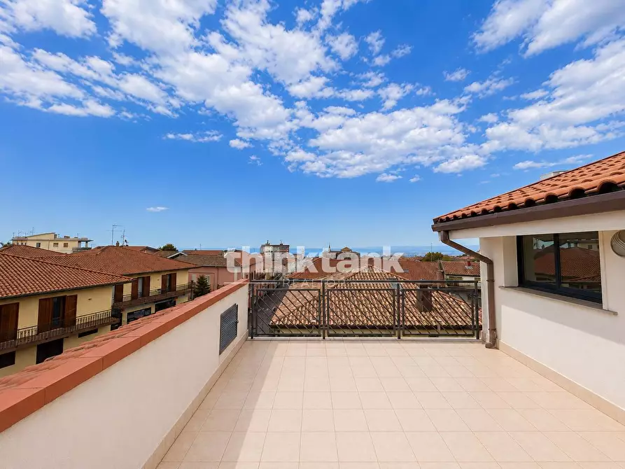 Immagine 17 di Albergo/B&B/Residence in vendita  in Via Etnea a Gravina Di Catania