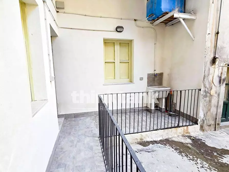 Immagine 17 di Appartamento in vendita  in Via Santa Maria Della Catena snc a Catania