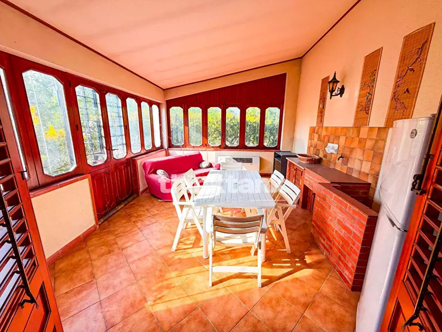 Immagine 10 di Villa in vendita  in Via Bella Pettinata a Avola