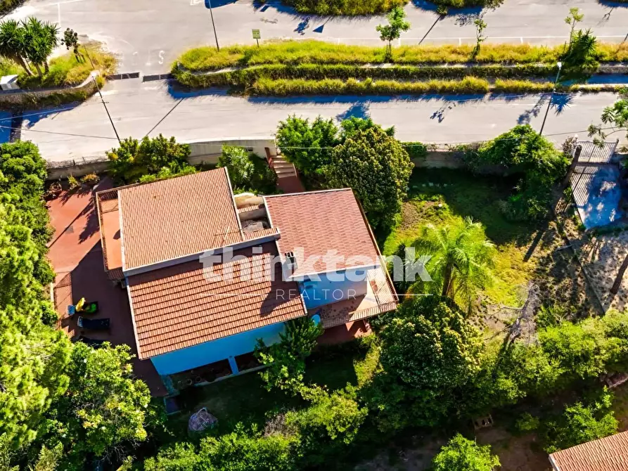 Immagine 1 di Villa in vendita  in Via Tersicore a Siracusa