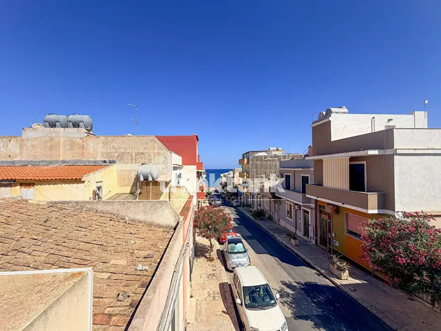 Immagine 1 di Casa indipendente in vendita  in Via Nunzio Costa a Portopalo Di Capo Passero