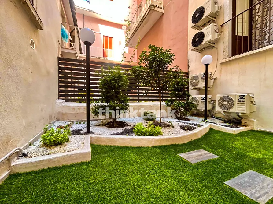 Immagine 1 di Casa semindipendente in vendita  in Via Caltanissetta a Catania