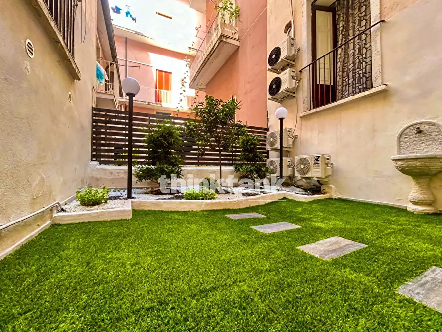 Immagine 4 di Casa semindipendente in vendita  in Via Caltanissetta a Catania