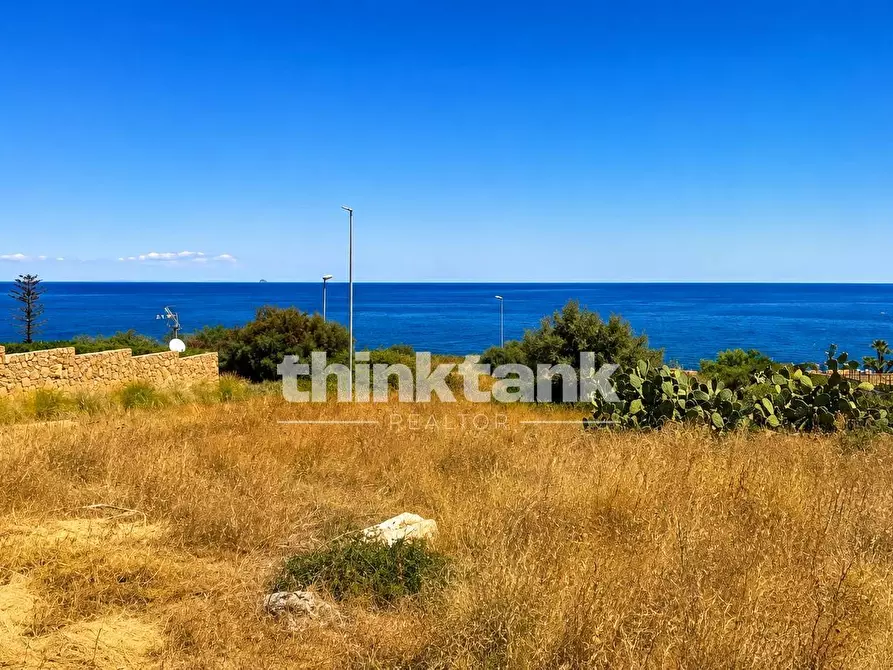 Immagine 3 di Terreno residenziale in vendita  in Lungomare a Augusta