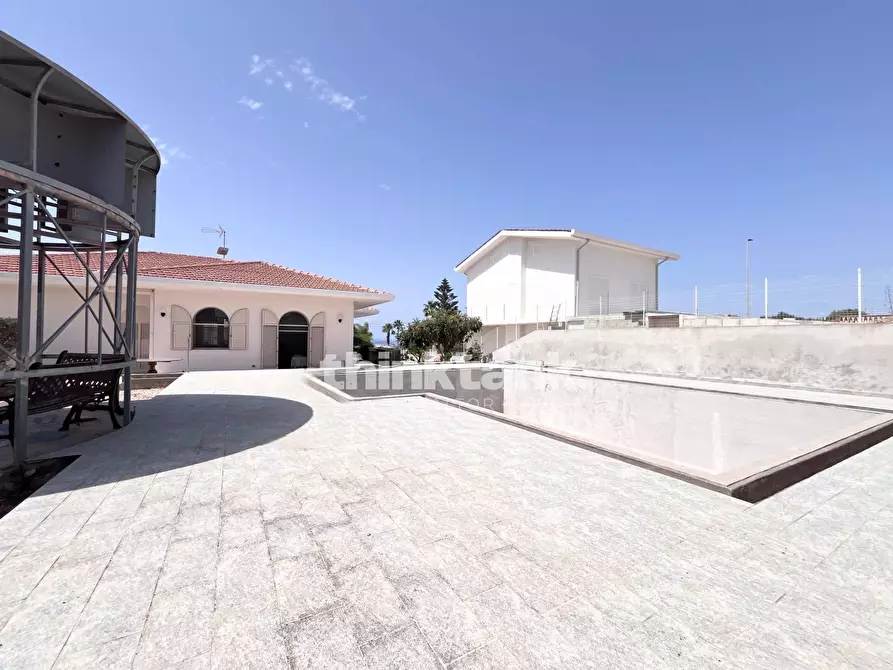 Immagine 4 di Villa in vendita  in Via Contrada Marina di Ragusa a Ragusa