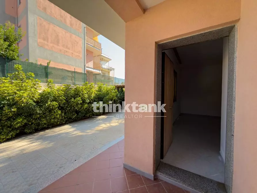 Immagine 48 di Villetta a schiera in vendita  in Via Butera a Siracusa