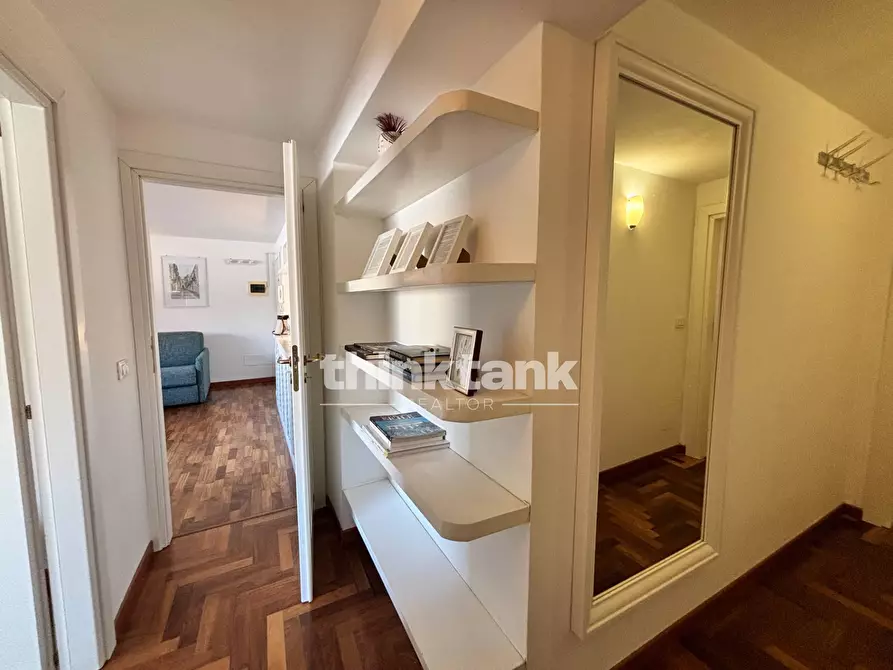 Immagine 5 di Appartamento in vendita  in Piazza Santa Lucia a Siracusa