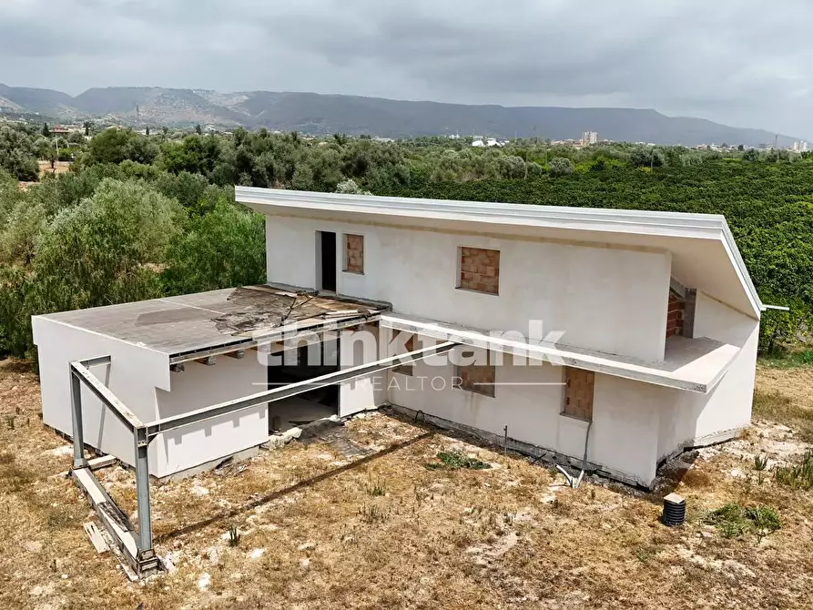 Immagine 3 di Casa indipendente in vendita  in Via Palma a Avola
