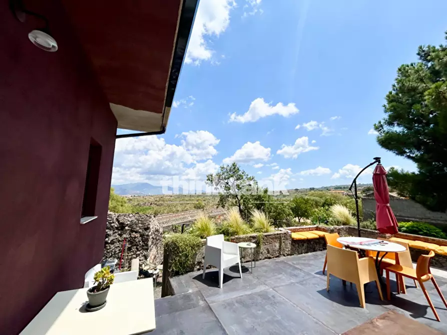 Immagine 17 di Rustico / casale in vendita  in Viale Regina Margherita a Castiglione Di Sicilia