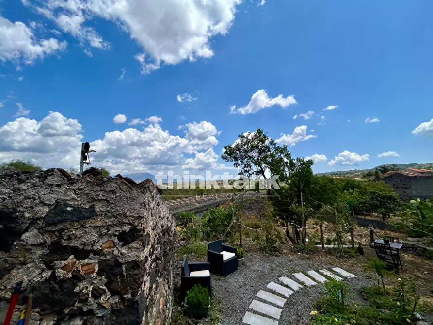 Immagine 20 di Rustico / casale in vendita  in Viale Regina Margherita a Castiglione Di Sicilia