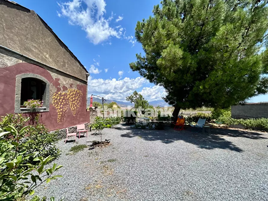 Immagine 33 di Rustico / casale in vendita  in Viale Regina Margherita a Castiglione Di Sicilia