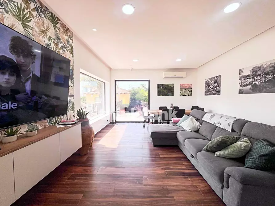 Immagine 7 di Villa in vendita  in Via Col Vento a Siracusa