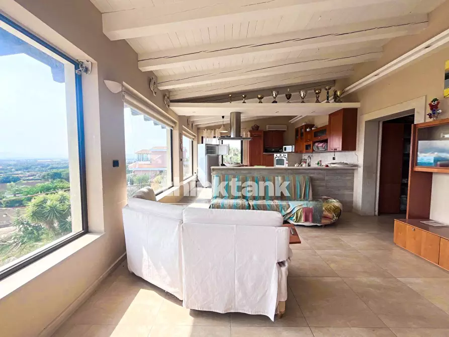Immagine 38 di Villa in vendita  in Via Col Vento a Siracusa