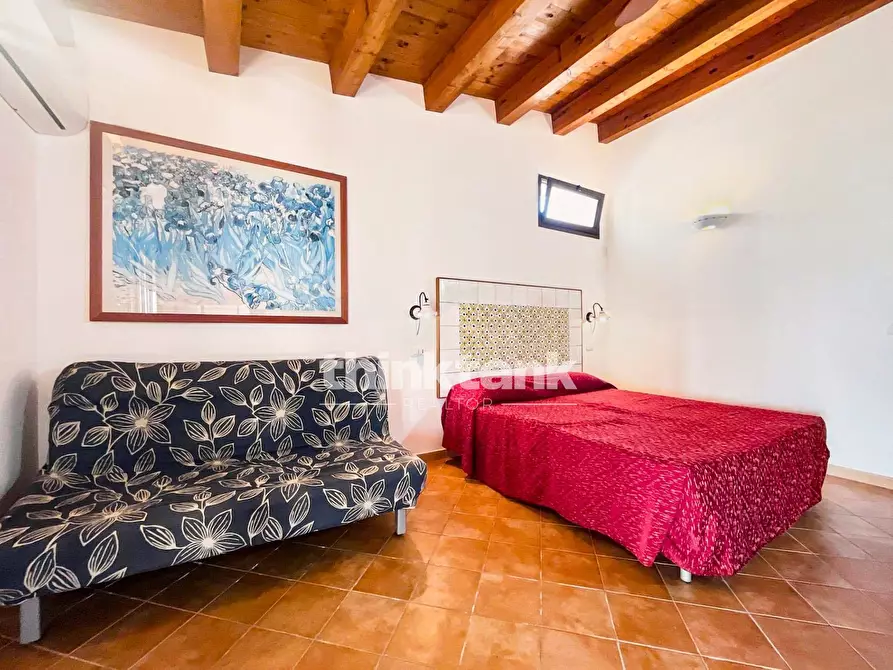 Immagine 59 di Villa in vendita  in Via Col Vento a Siracusa