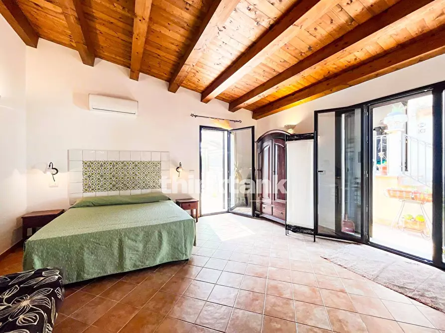 Immagine 65 di Villa in vendita  in Via Col Vento a Siracusa