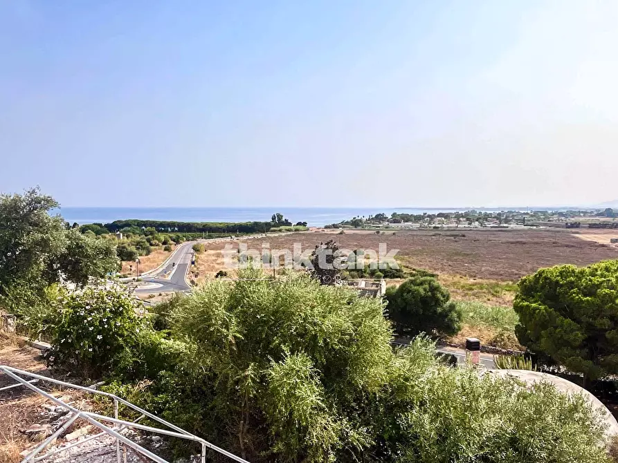Immagine 78 di Villa in vendita  in Via Col Vento a Siracusa