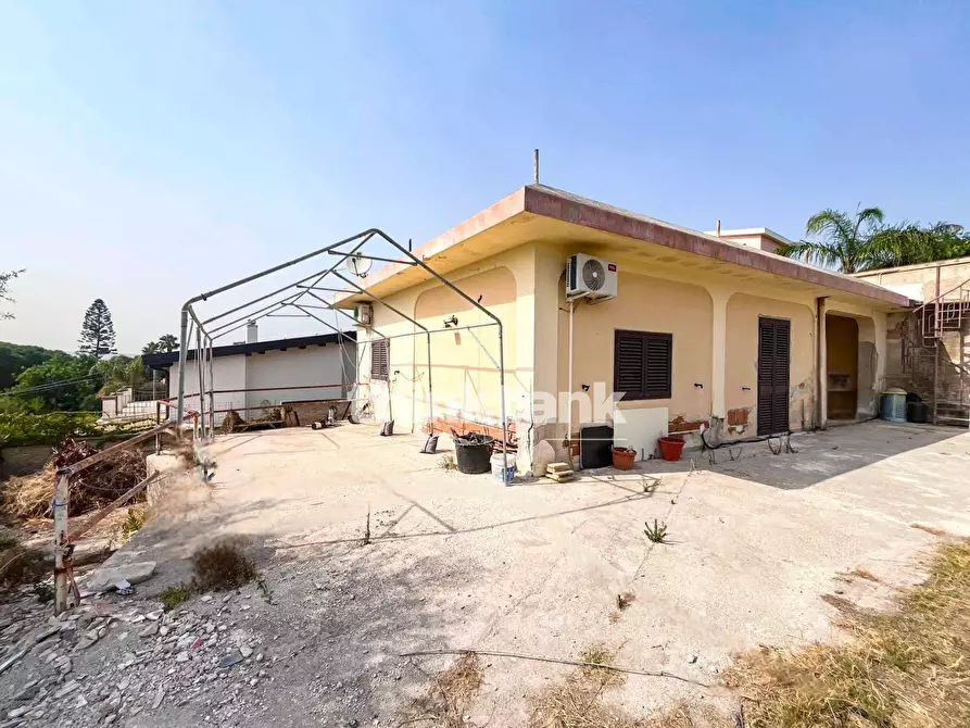 Immagine 74 di Villa in vendita  in Via Col Vento a Siracusa
