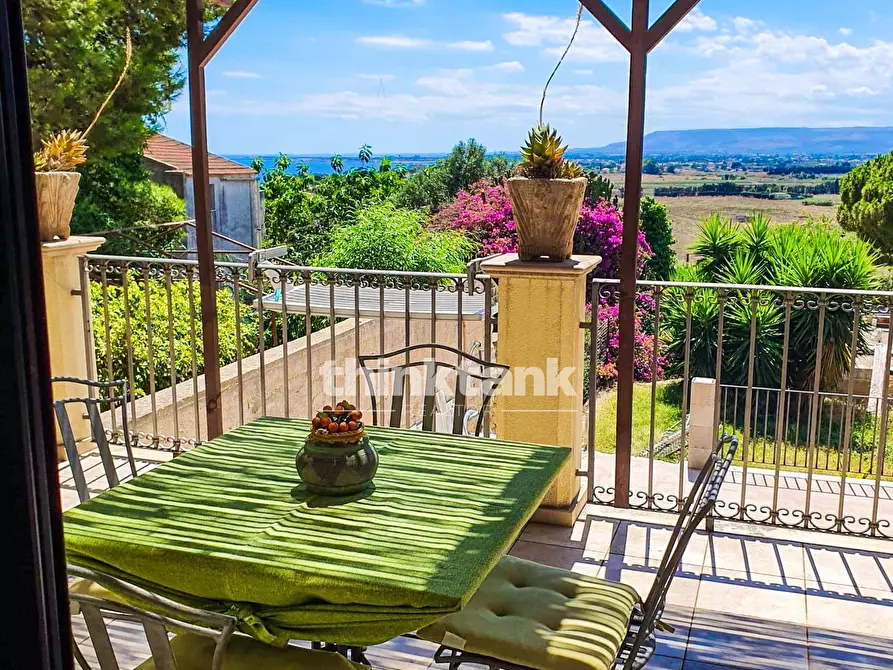 Immagine 64 di Villa in vendita  in Via Col Vento a Siracusa