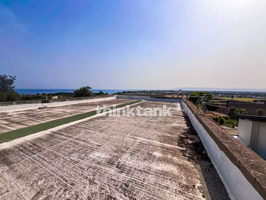 Immagine 77 di Villa in vendita  in Via Col Vento a Siracusa