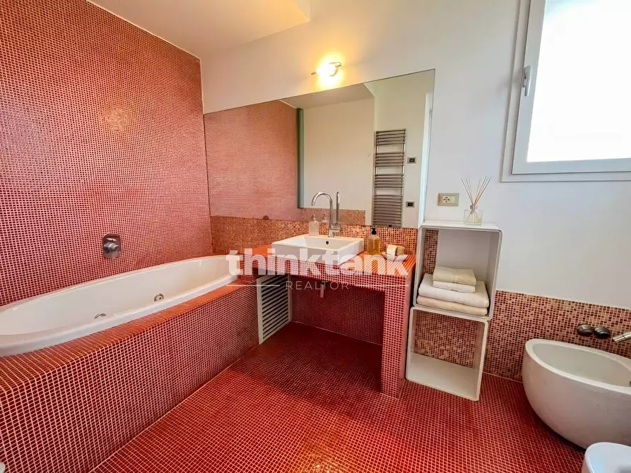 Immagine 12 di Villa in vendita  in Via Antonello Da Messina a Catania