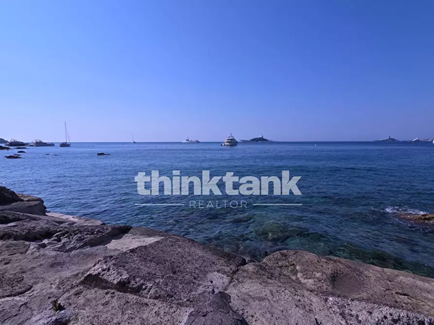 Immagine 6 di Appartamento in vendita  in Via Nazionale a Taormina