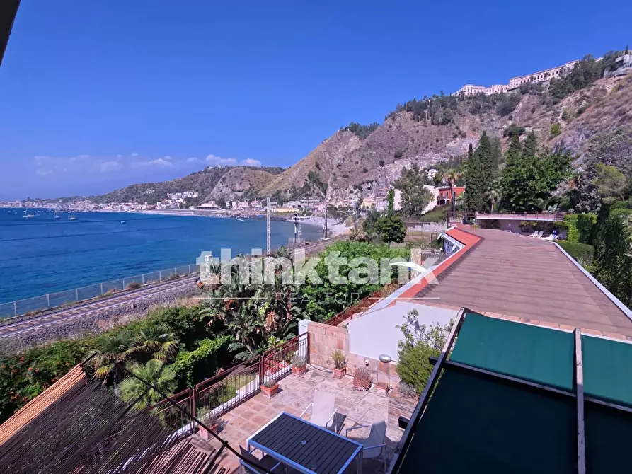 Immagine 28 di Appartamento in vendita  in Via Nazionale a Taormina