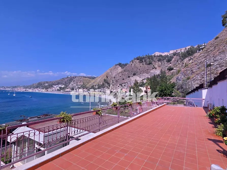 Immagine 34 di Appartamento in vendita  in Via Nazionale a Taormina