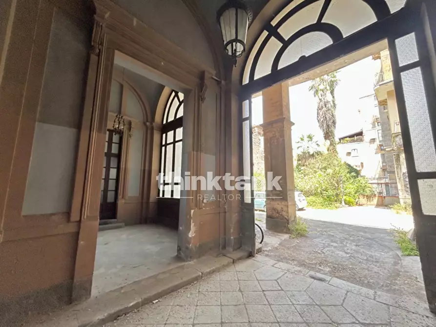 Immagine 4 di Appartamento in vendita  in Piazza iolanda 2 a Catania