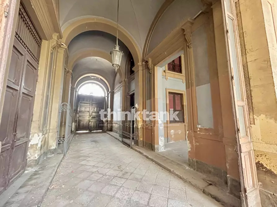 Immagine 5 di Appartamento in vendita  in Piazza iolanda 2 a Catania