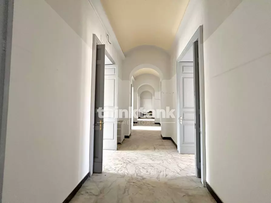 Immagine 27 di Appartamento in vendita  in Piazza iolanda 2 a Catania